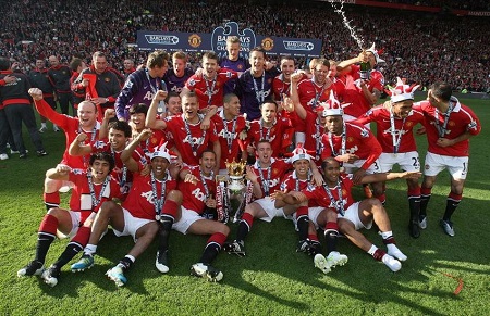 乌球场的精 乌球场的精