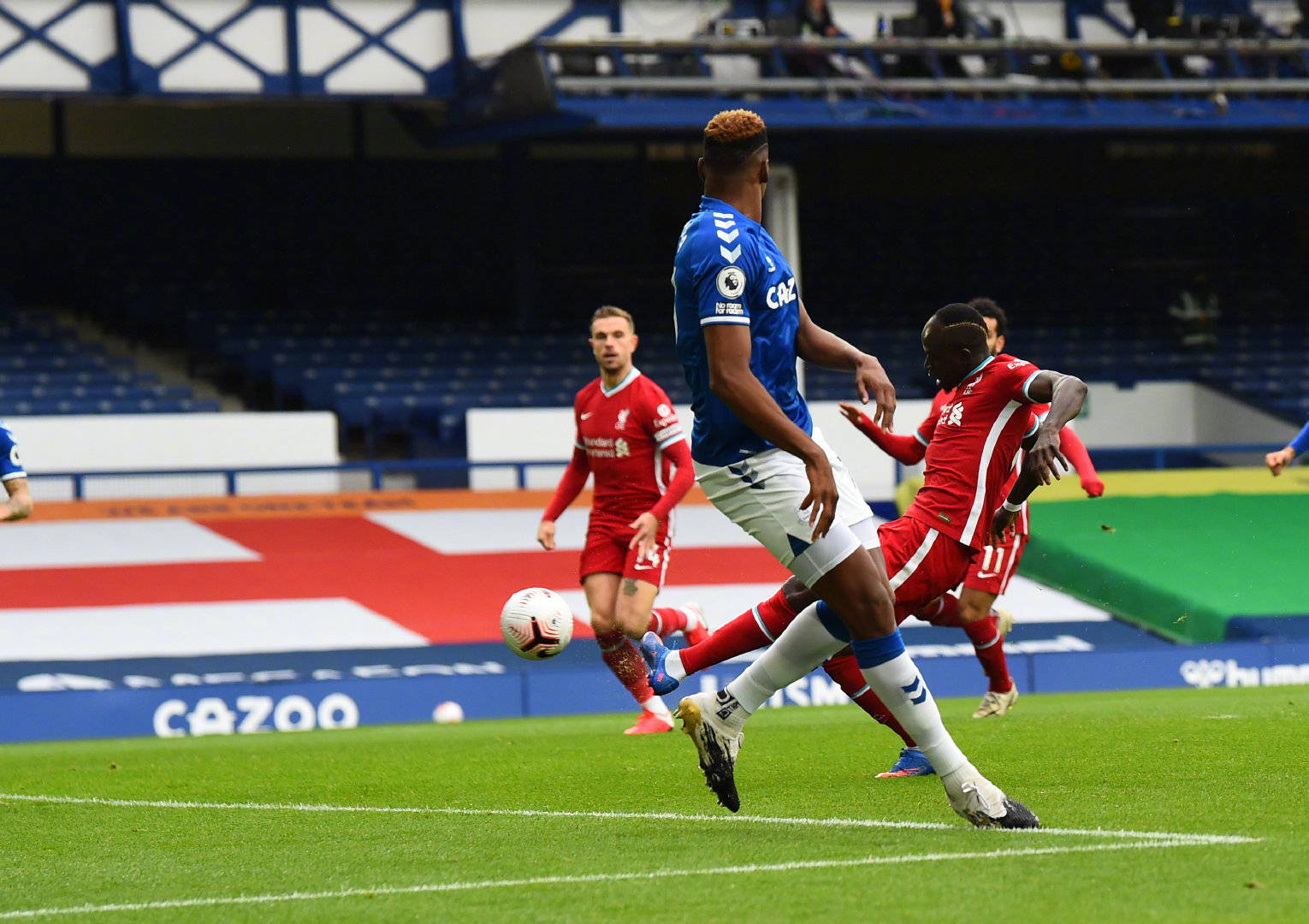 感到自己的 感到自己的